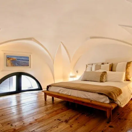 Elegance - White Pearl * Torre Pali